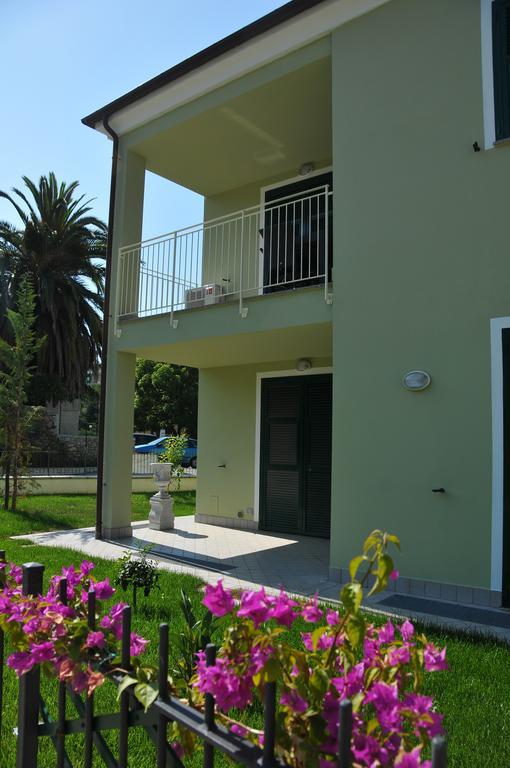 Villaggio La Piana Черво Экстерьер фото